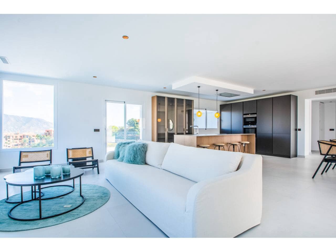 4 soveværelse Villa til salg i Elviria med swimmingpool garage - € 2.195.000 (Ref: 9019777)