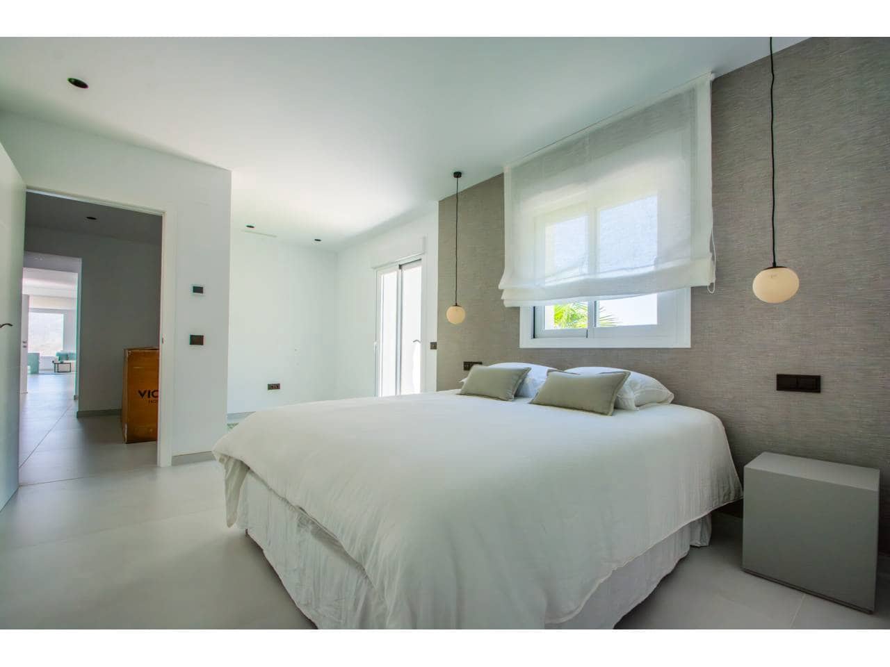 4 soveværelse Villa til salg i Elviria med swimmingpool garage - € 2.195.000 (Ref: 9019777)