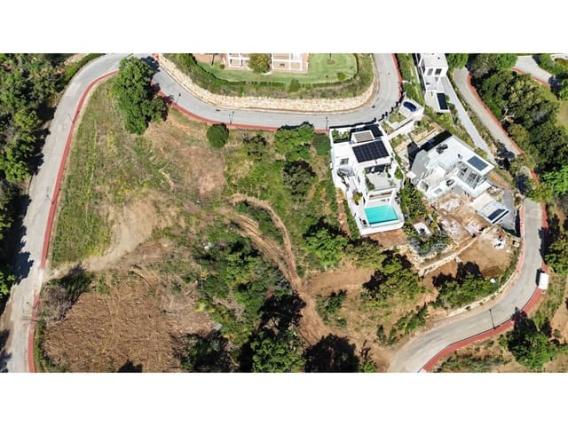 Building Plot for sale in Elviria, Marbella - € 513,840 (Ref: 9029244)