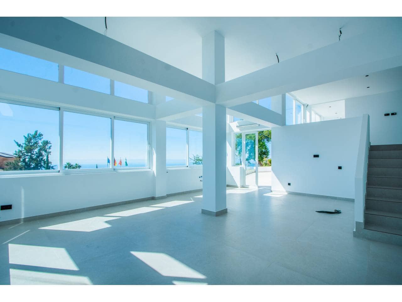 3 Zimmer Apartment zu verkaufen in Elviria mit Pool Garage - 950.000 € (Ref: 9029249)