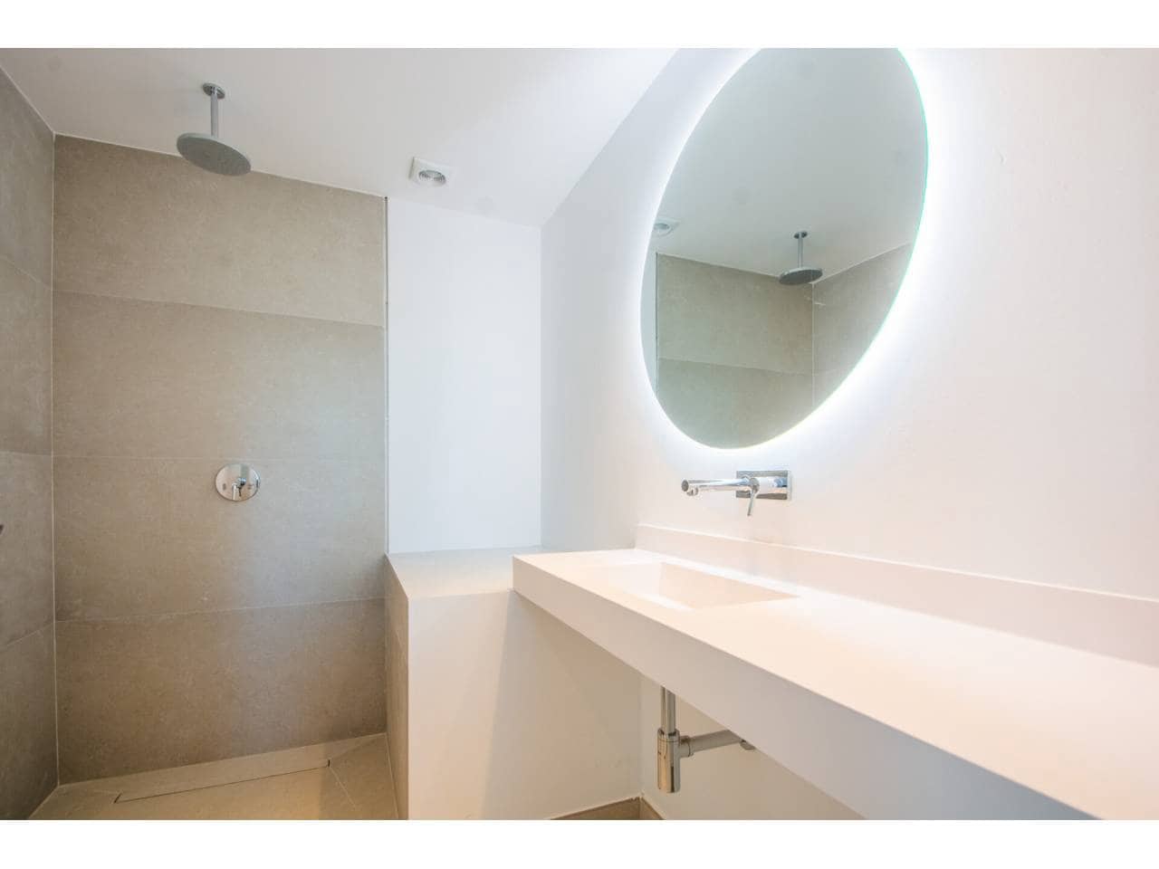 3 Zimmer Apartment zu verkaufen in Elviria mit Pool Garage - 950.000 € (Ref: 9029249)