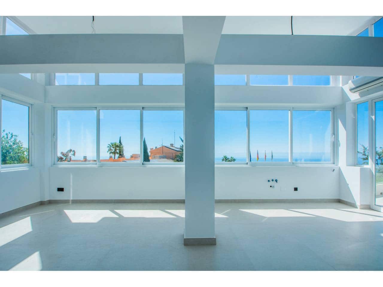 3 Zimmer Apartment zu verkaufen in Elviria mit Pool Garage - 950.000 € (Ref: 9029249)