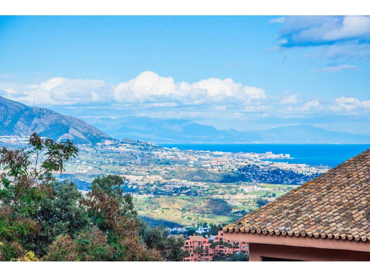 3 Zimmer Apartment zu verkaufen in Elviria mit Pool Garage - 950.000 € (Ref: 9029249)