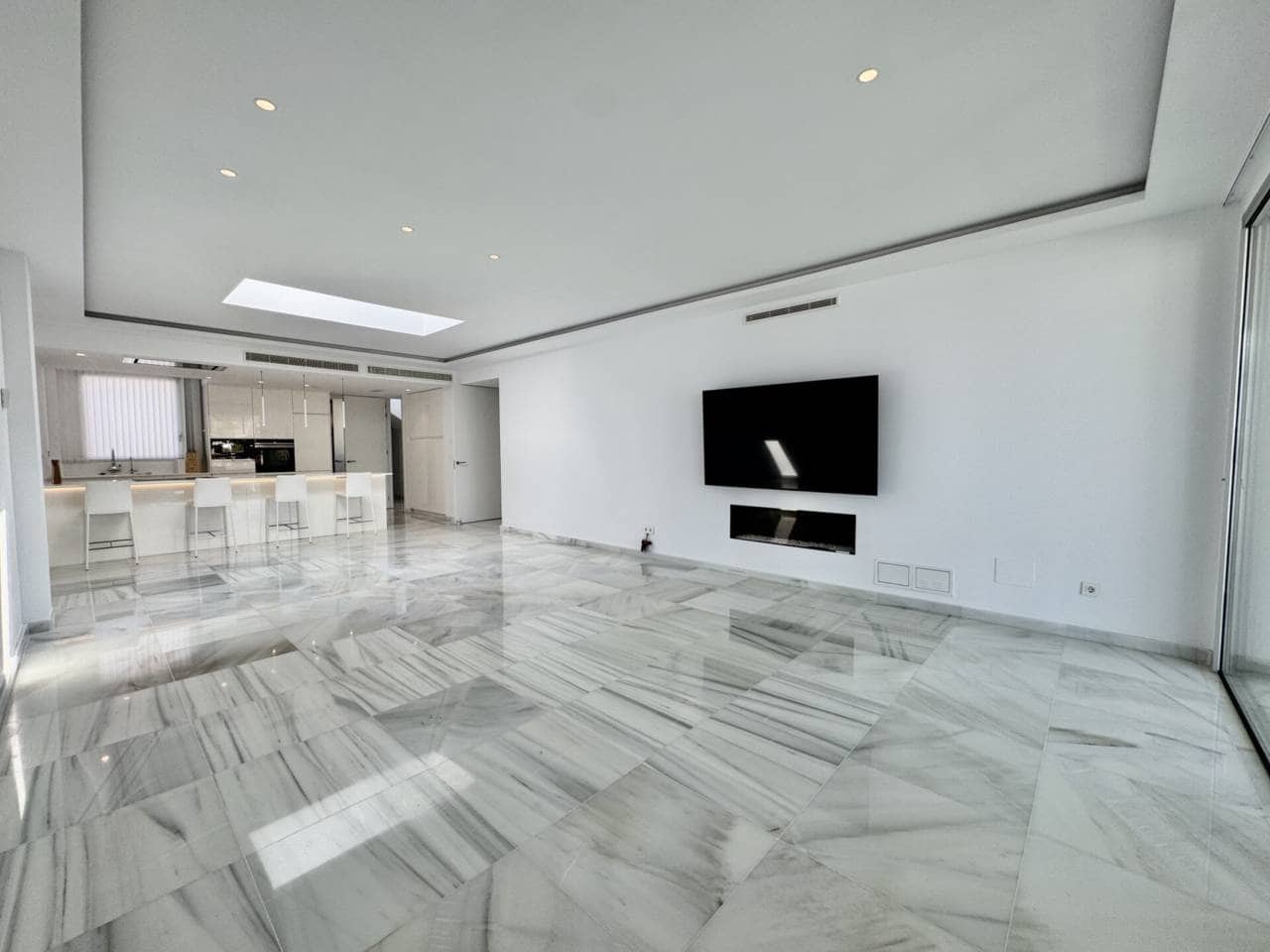 4 makuuhuone Kattohuoneisto vuokrattavana paikassa Palma de Mallorca mukana uima-altaan 
autotalli - 6 500 € (Ref: 9104499)