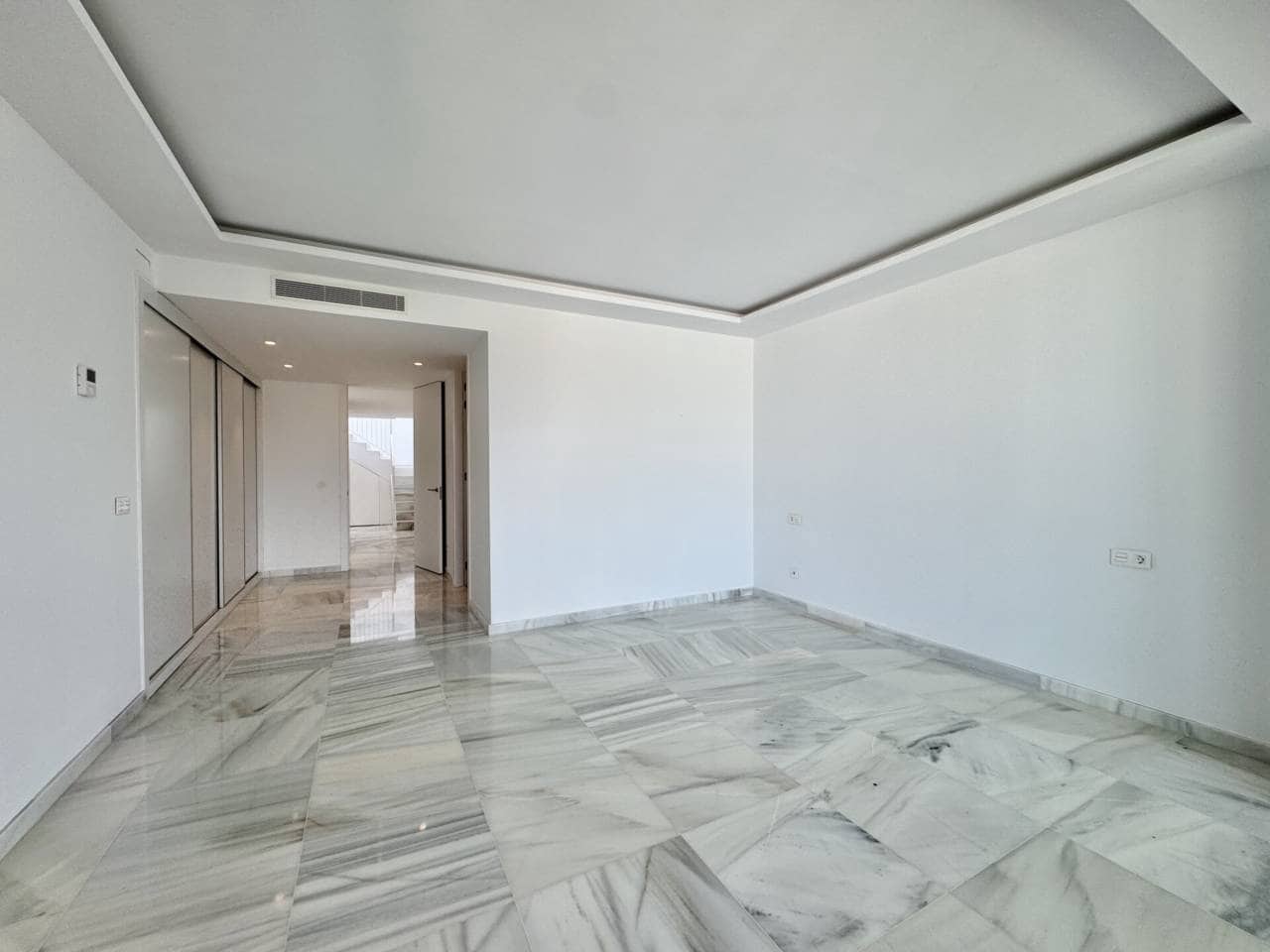 4 makuuhuone Kattohuoneisto vuokrattavana paikassa Palma de Mallorca mukana uima-altaan 
autotalli - 6 500 € (Ref: 9104499)