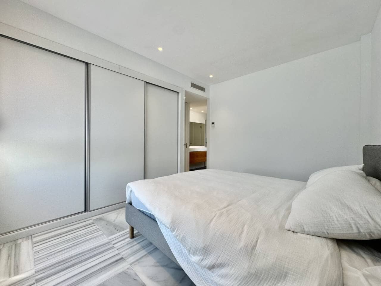 4 makuuhuone Kattohuoneisto vuokrattavana paikassa Palma de Mallorca mukana uima-altaan 
autotalli - 6 500 € (Ref: 9104499)