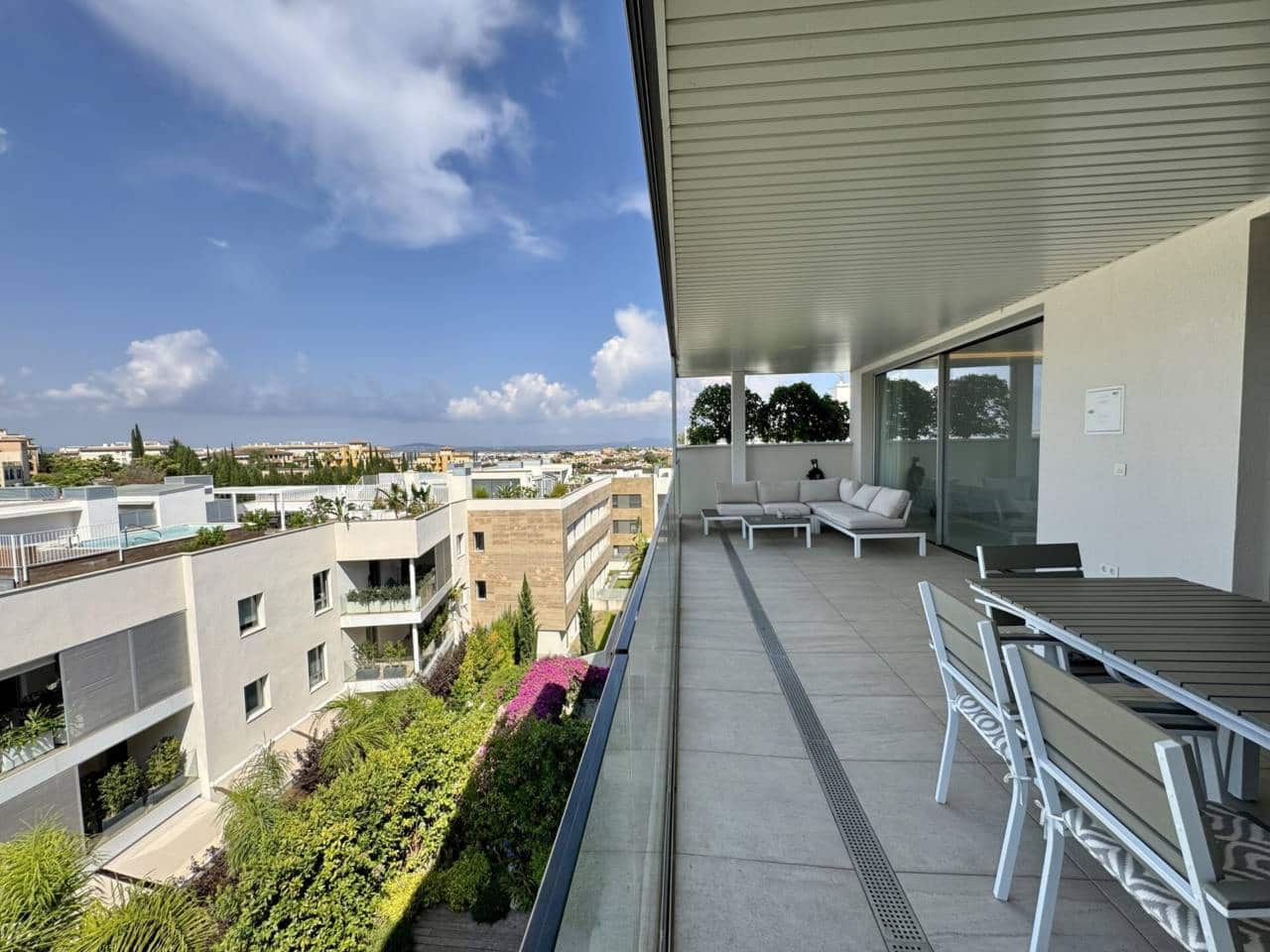 4 makuuhuone Kattohuoneisto vuokrattavana paikassa Palma de Mallorca mukana uima-altaan 
autotalli - 6 500 € (Ref: 9104499)