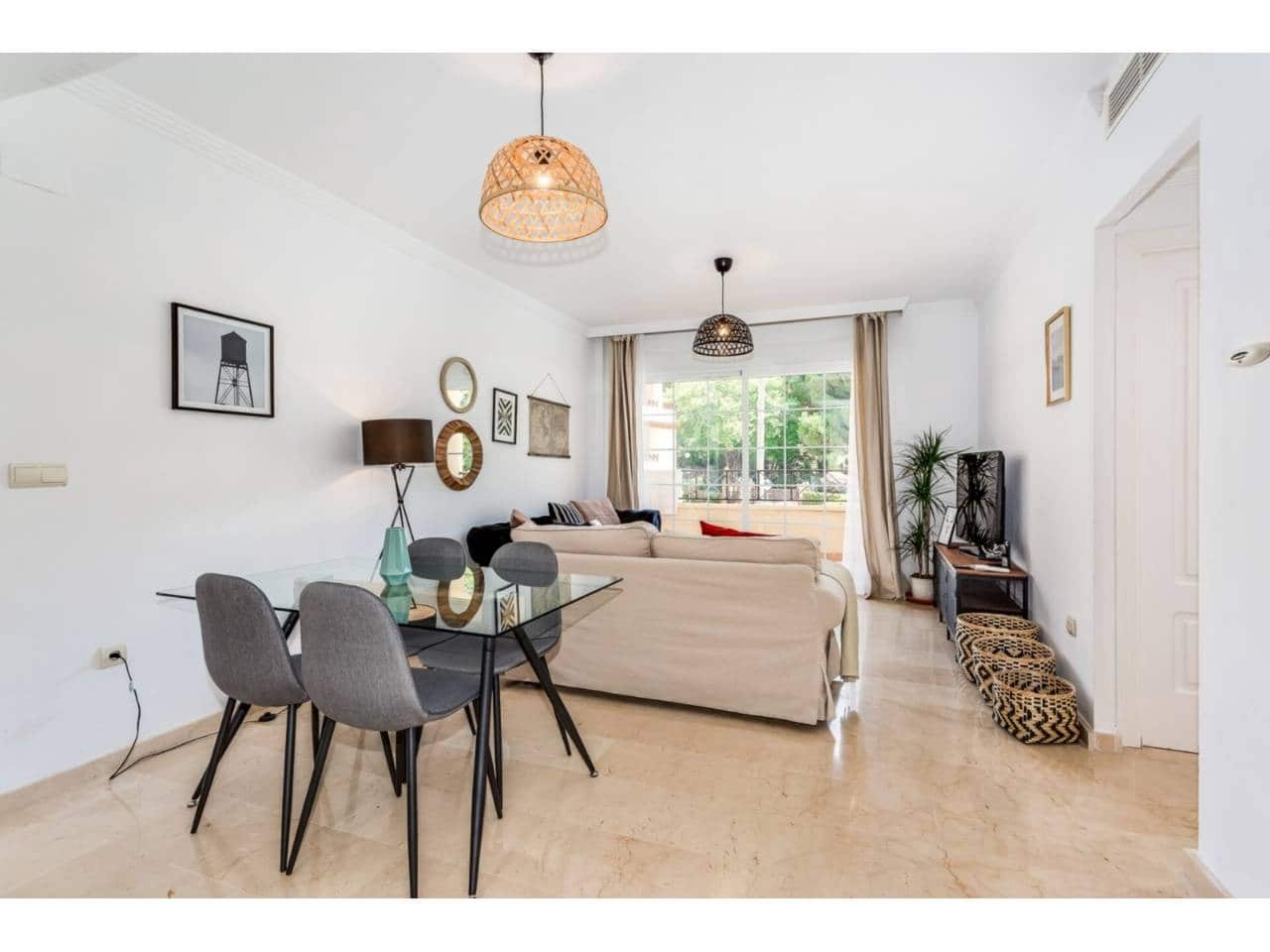 2 bedroom Flat for rent in Elviria with pool garage - € 1,600 (Ref: 9294222)