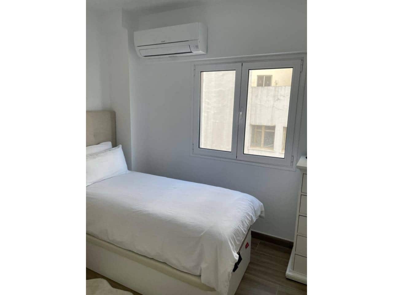 2 bedroom Flat for rent in Calvia with pool garage - € 2,100 (Ref: 9300424)