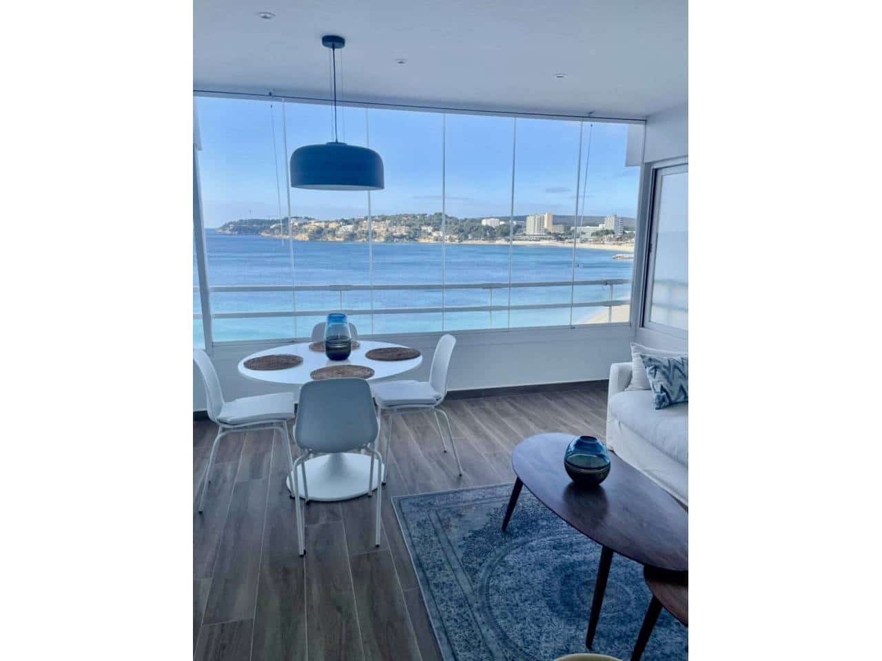 2 bedroom Flat for rent in Calvia with pool garage - € 2,100 (Ref: 9300424)