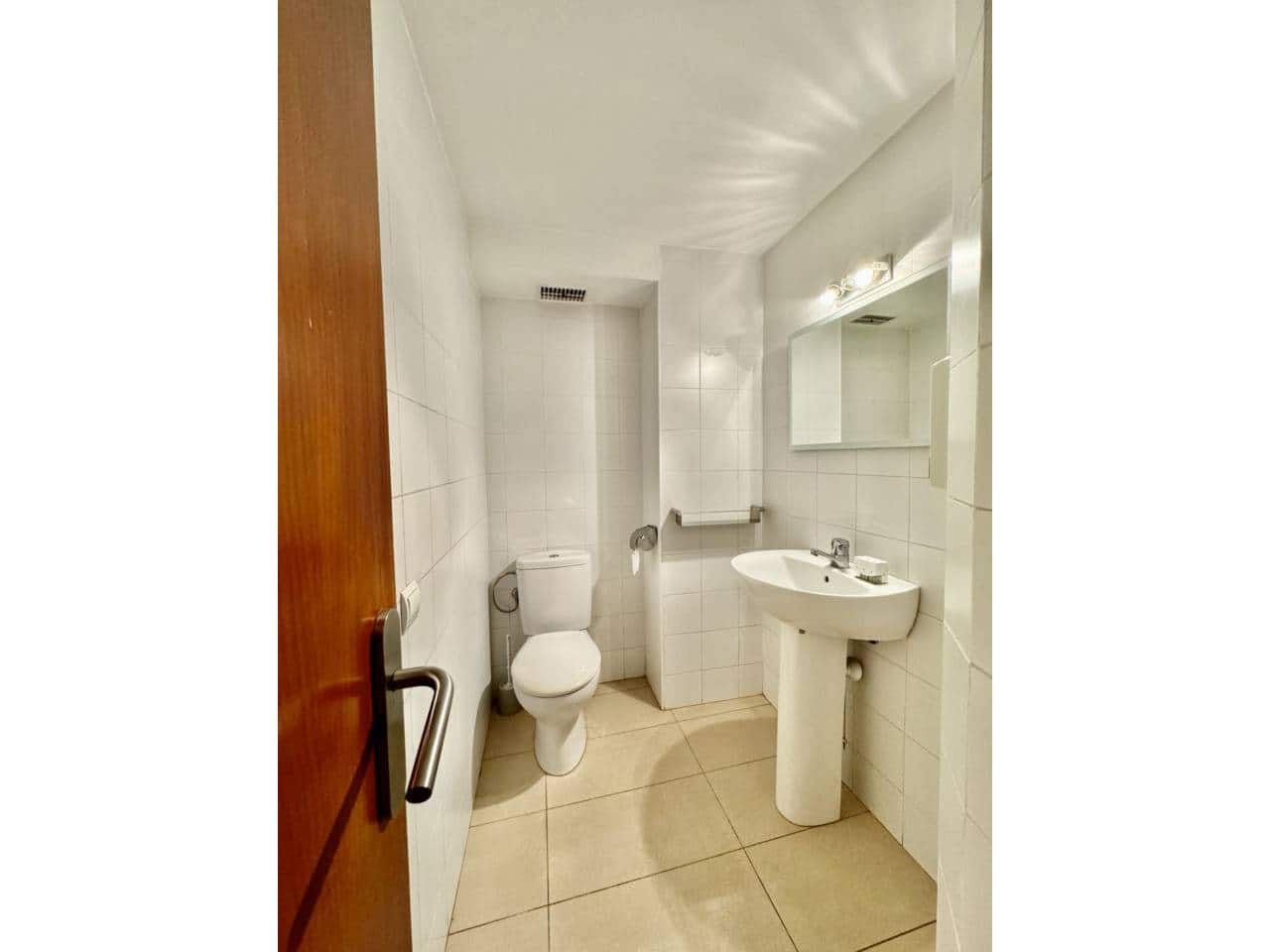 Office for rent in Palma de Mallorca - € 2,300 (Ref: 9312472)