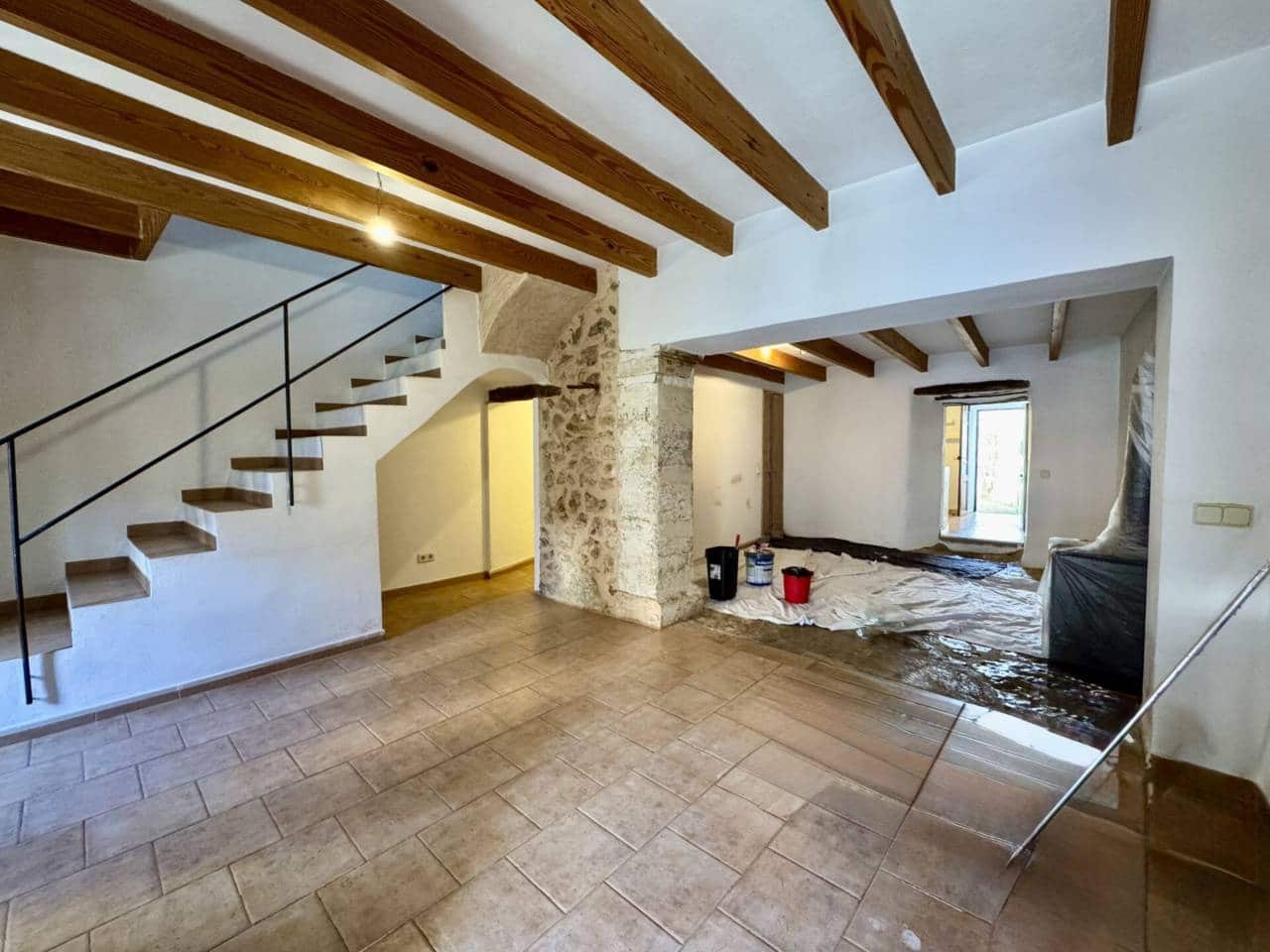 2 sovrum Hus att hyra i Alaro - 2 000 € (Ref: 9378822)