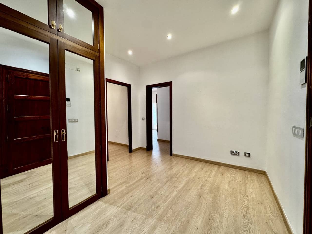 3 soverom Leilighet til leie i Palma de Mallorca - € 1 875 (Ref: 9430751)