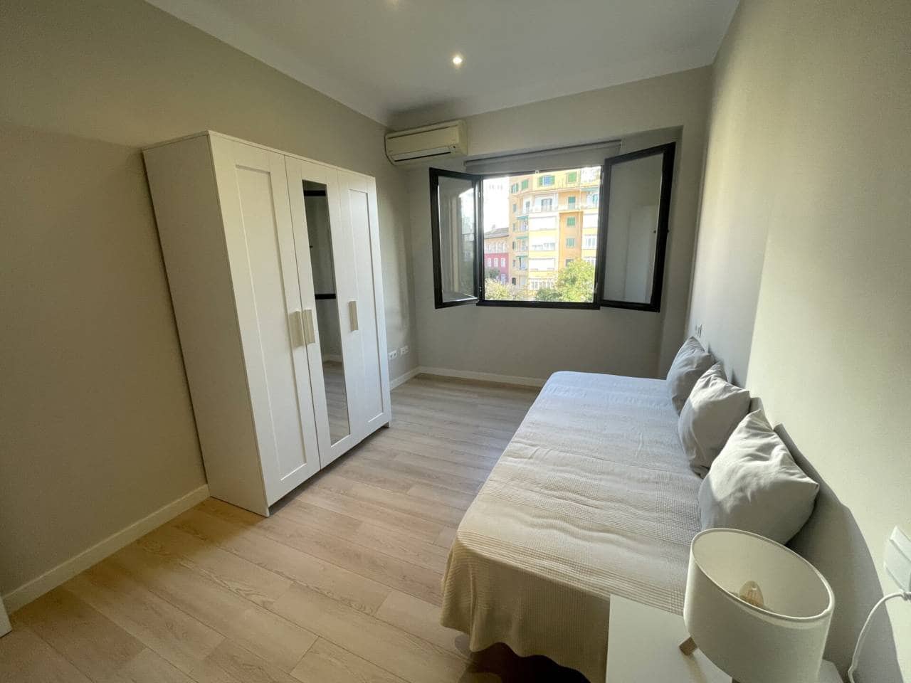 3 makuuhuone Kattohuoneisto vuokrattavana paikassa Palma de Mallorca - 2 160 € (Ref: 9441237)