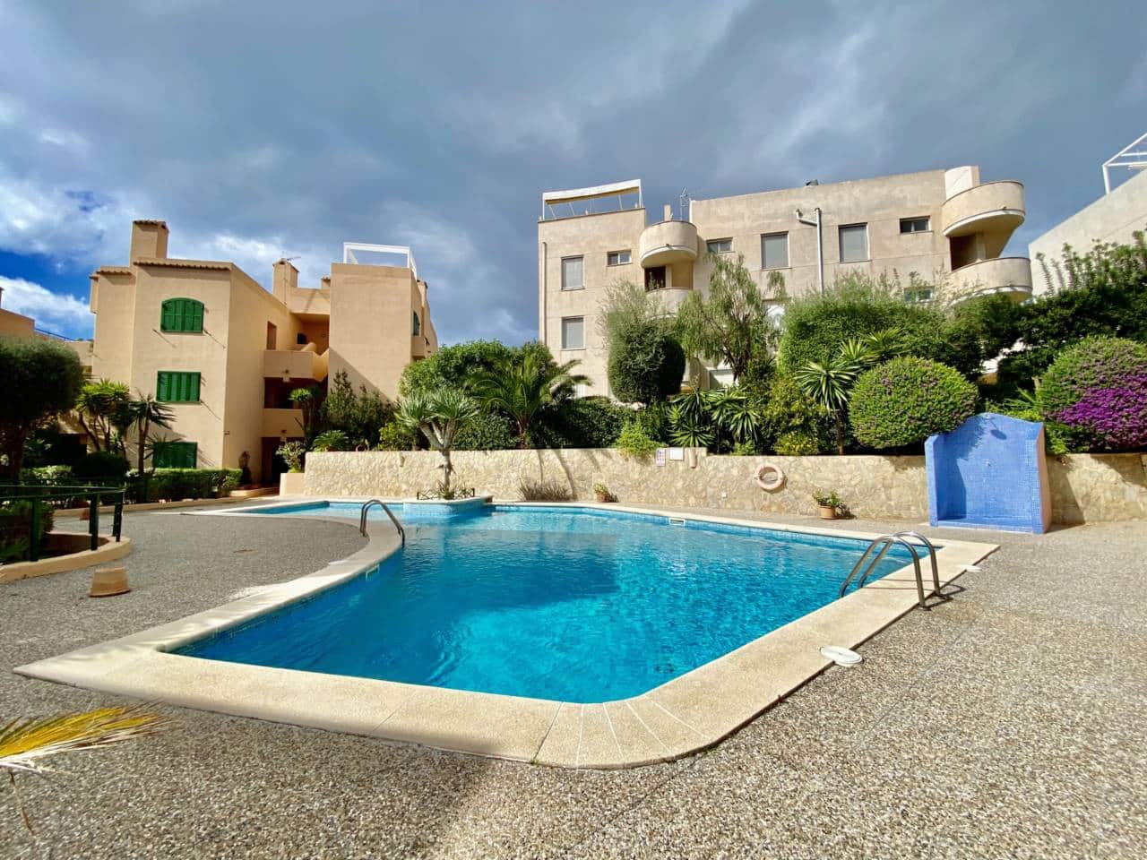 2 bedroom Flat for rent in Es Camp De Mar / El Camp De Mar with pool - € 2,200 (Ref: 9481691)