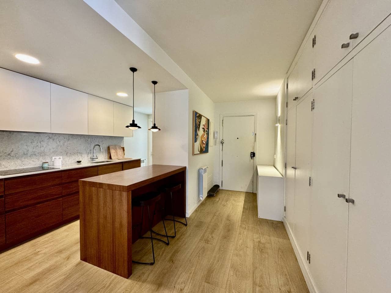 3 slaapkamer Flat te huur in Palma de Mallorca met garage - € 1.900 (Ref: 9508103)