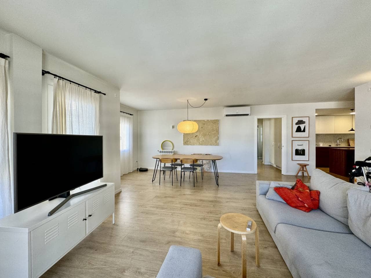 3 slaapkamer Flat te huur in Palma de Mallorca met garage - € 1.900 (Ref: 9508103)
