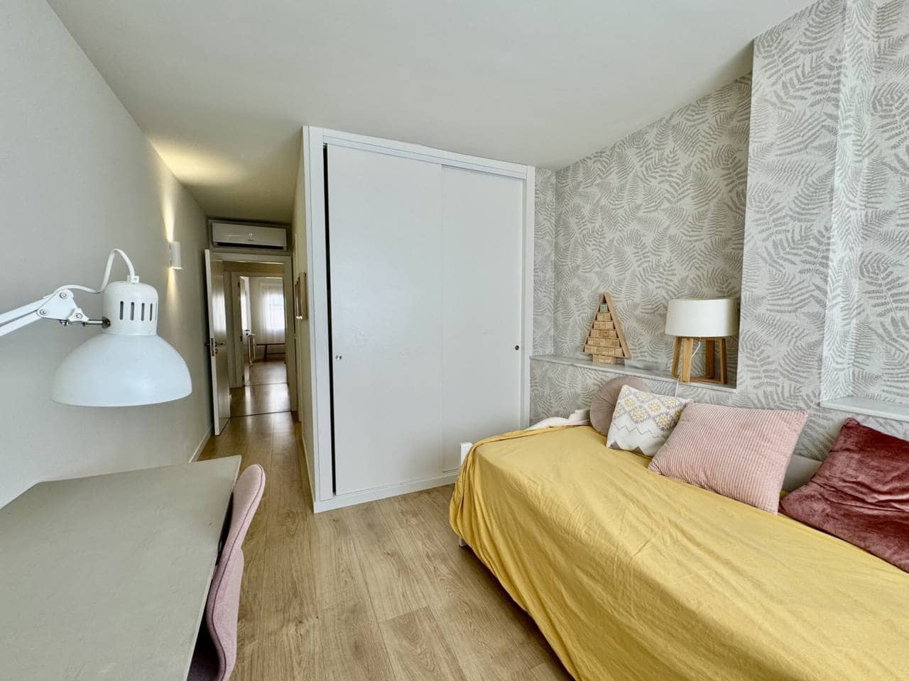 3 slaapkamer Flat te huur in Palma de Mallorca met garage - € 1.900 (Ref: 9508103)