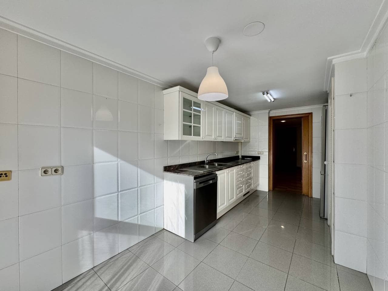 4 bedroom Flat for rent in Palma de Mallorca with pool garage - € 2,600 (Ref: 9511980)