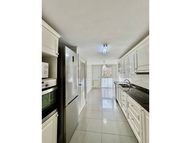 4 bedroom Flat for rent in Son Armadans, Palma de Mallorca with pool garage - € 2,600 (Ref: 9511980)