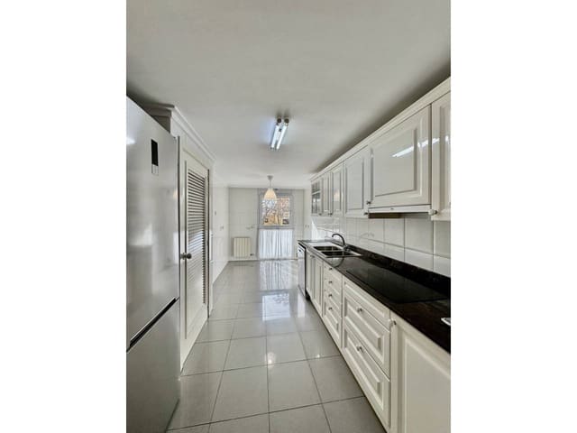 4 bedroom Flat for rent in Son Armadans, Palma de Mallorca with pool garage - € 2,600 (Ref: 9511980)