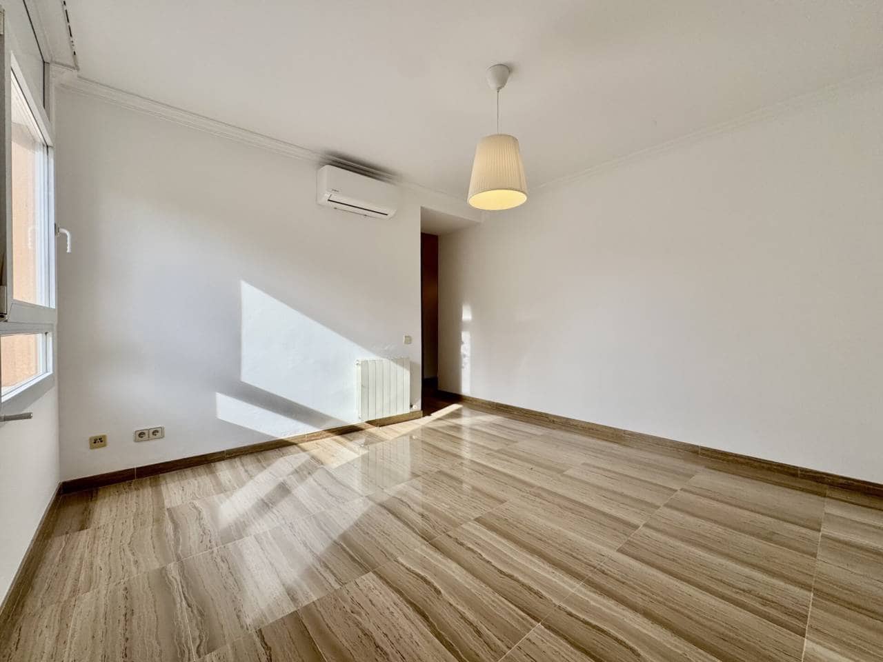 4 bedroom Flat for rent in Palma de Mallorca with pool garage - € 2,600 (Ref: 9511980)