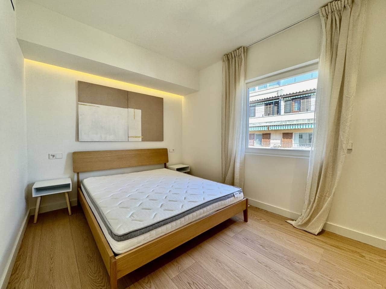 2 bedroom Flat for rent in Palma de Mallorca - € 3,000 (Ref: 9523794)