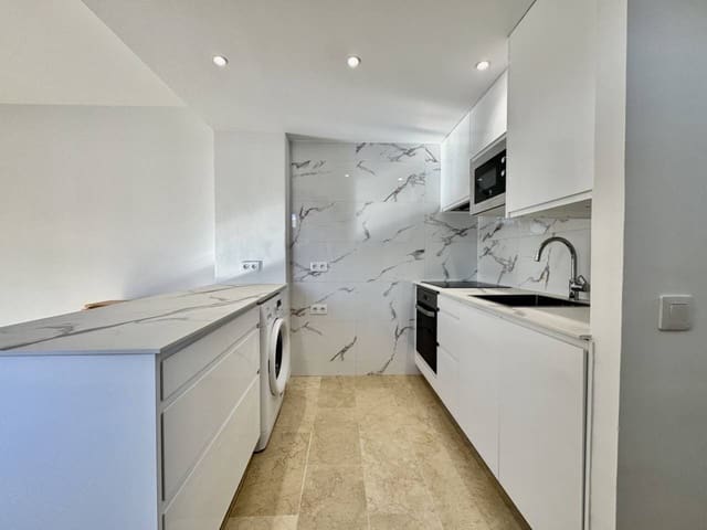 2 makuuhuone Rivitalo vuokrattavana paikassa Es Camp De Mar / El Camp De Mar, Andratx mukana uima-altaan - 2 200 € (Ref: 9533049)