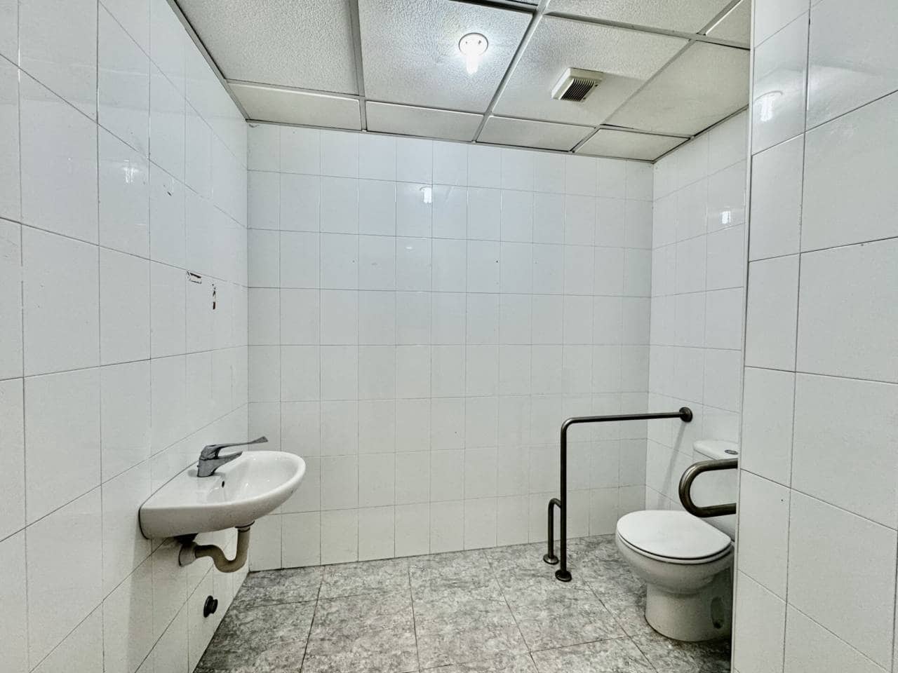 3 soveværelse Erhverv til leje i Palma de Mallorca - € 1.500 (Ref: 9542872)