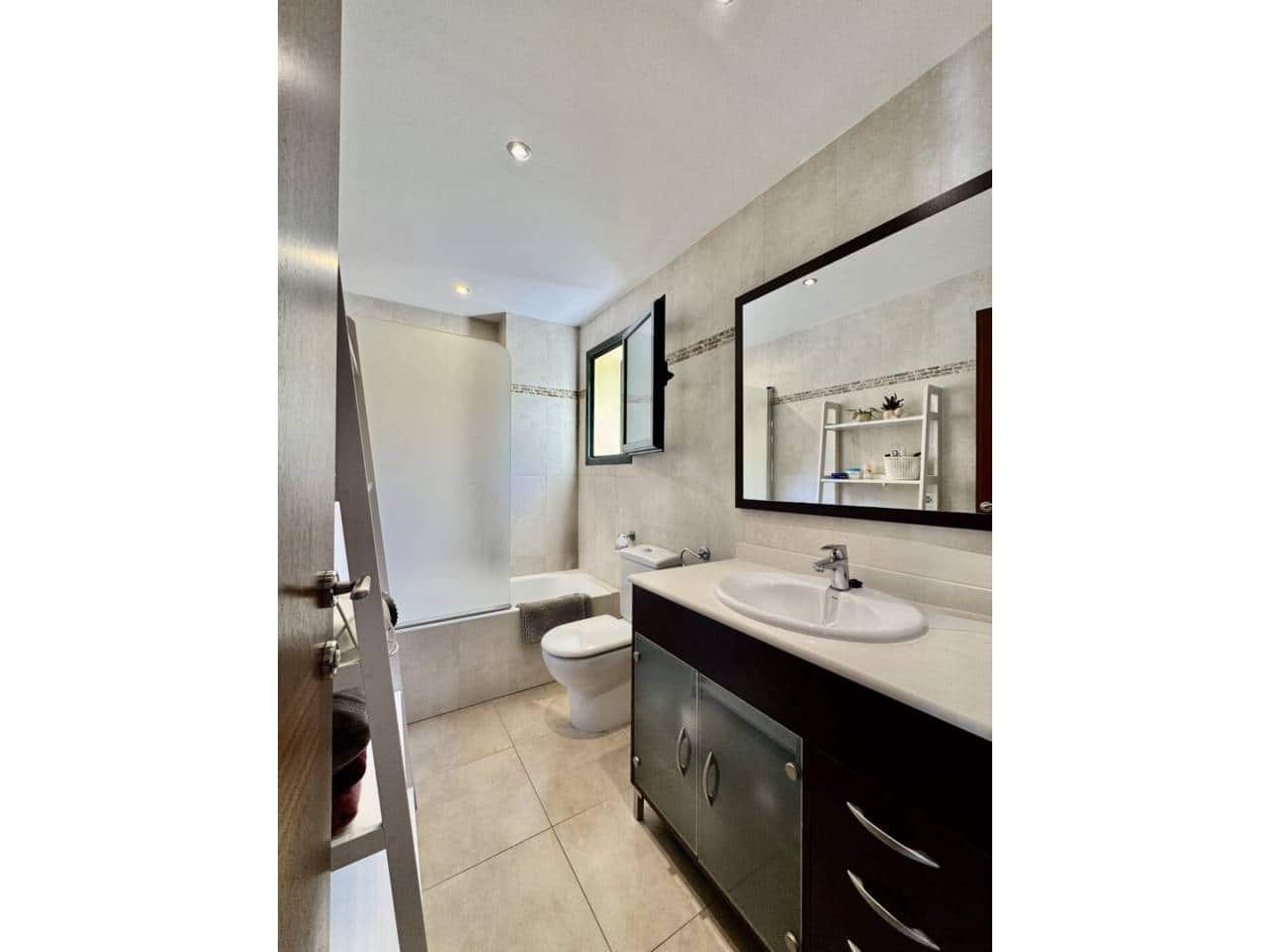 Villa/Maison Mitoyenne de 3 chambres à louer à Bunyola avec garage - 1 850 € (Ref: 9554414)