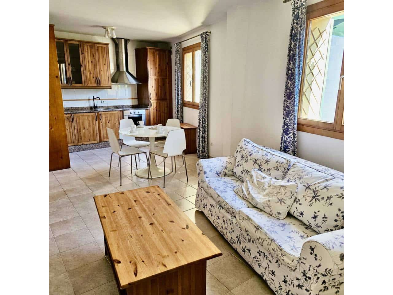 1 soveværelse Lejlighed til leje i Palma de Mallorca - € 1.400 (Ref: 9567910)