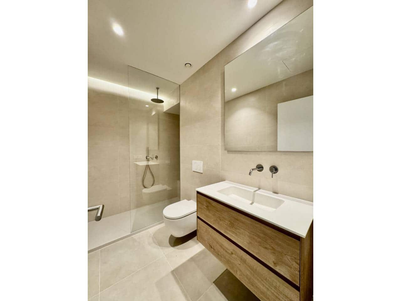 2 quarto Penthouse para venda em Palma de Mallorca - 480 000 € (Ref: 9570369)