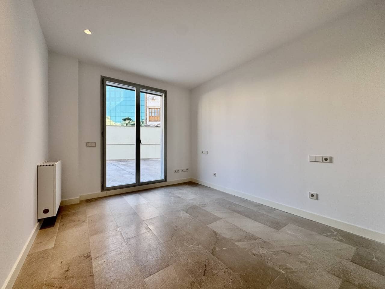 4 Zimmer Wohnung zu vermieten in Palma de Mallorca mit Garage - 2.600 € (Ref: 9575463)