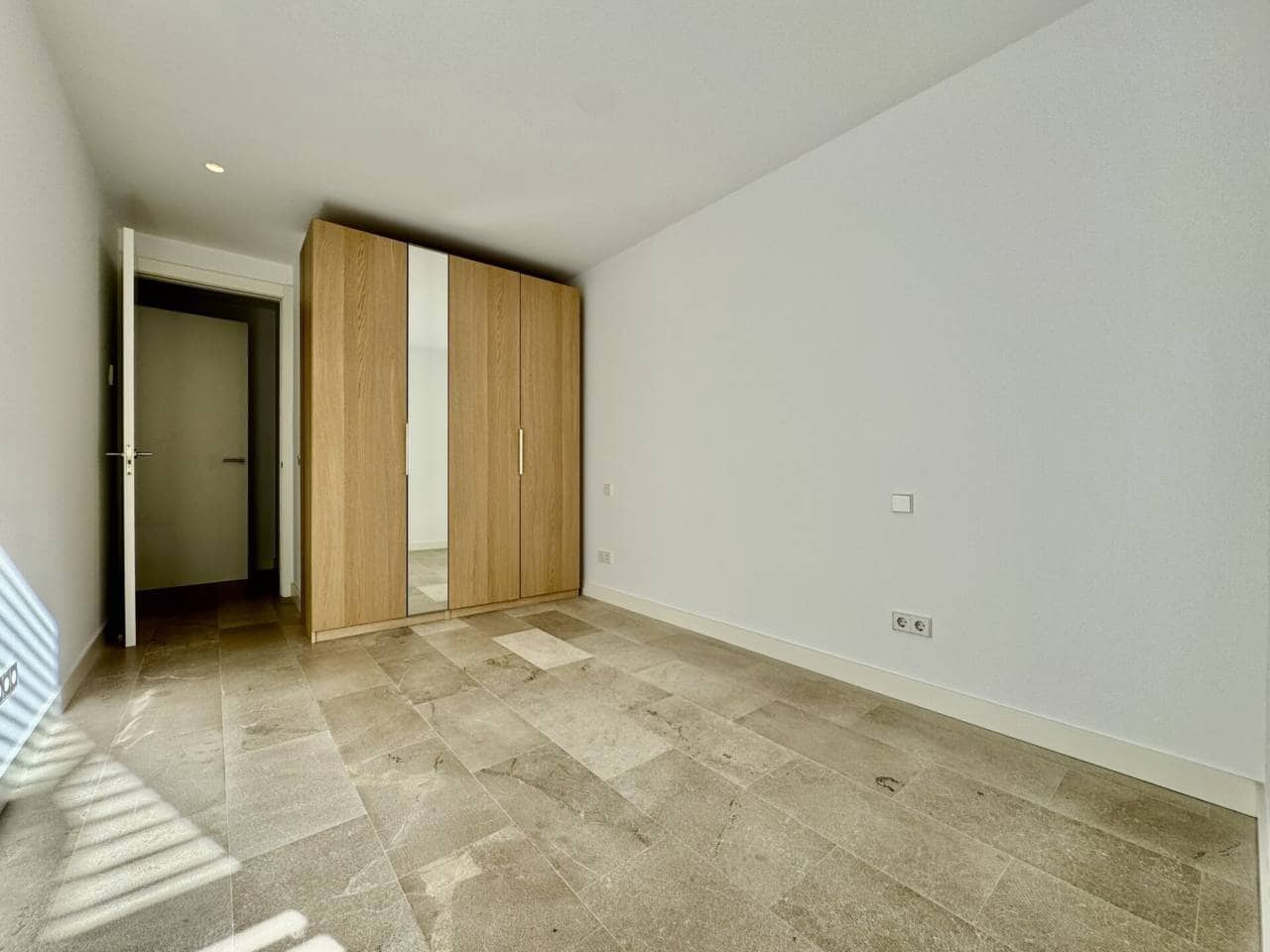 4 Zimmer Wohnung zu vermieten in Palma de Mallorca mit Garage - 2.600 € (Ref: 9575463)