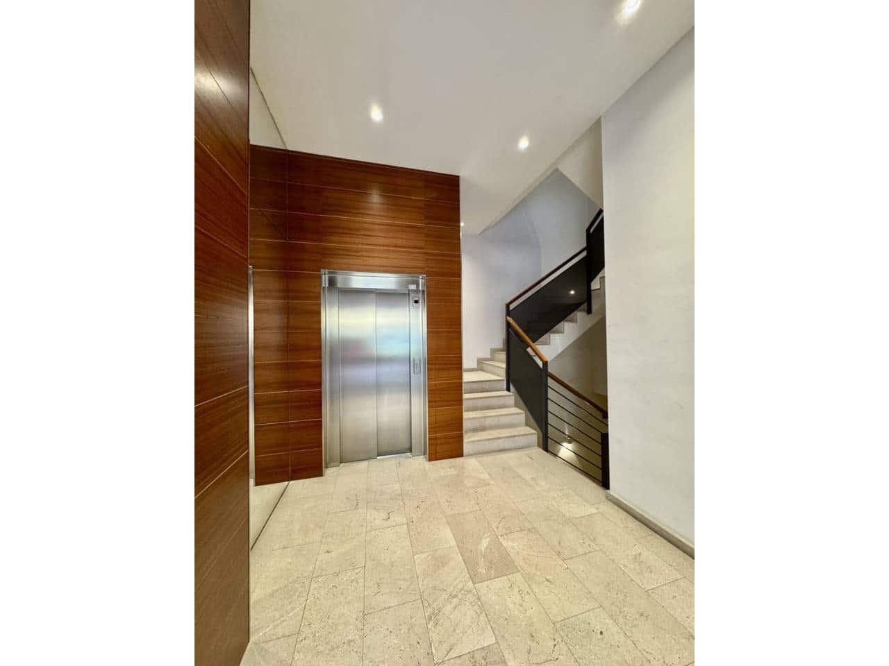 4 Zimmer Wohnung zu vermieten in Palma de Mallorca mit Garage - 2.600 € (Ref: 9575463)