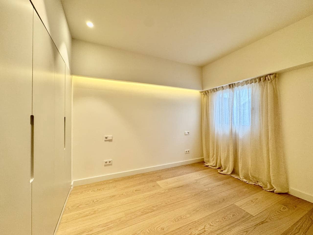 2 Zimmer Wohnung zu vermieten in Palma de Mallorca - 2.950 € (Ref: 9575464)