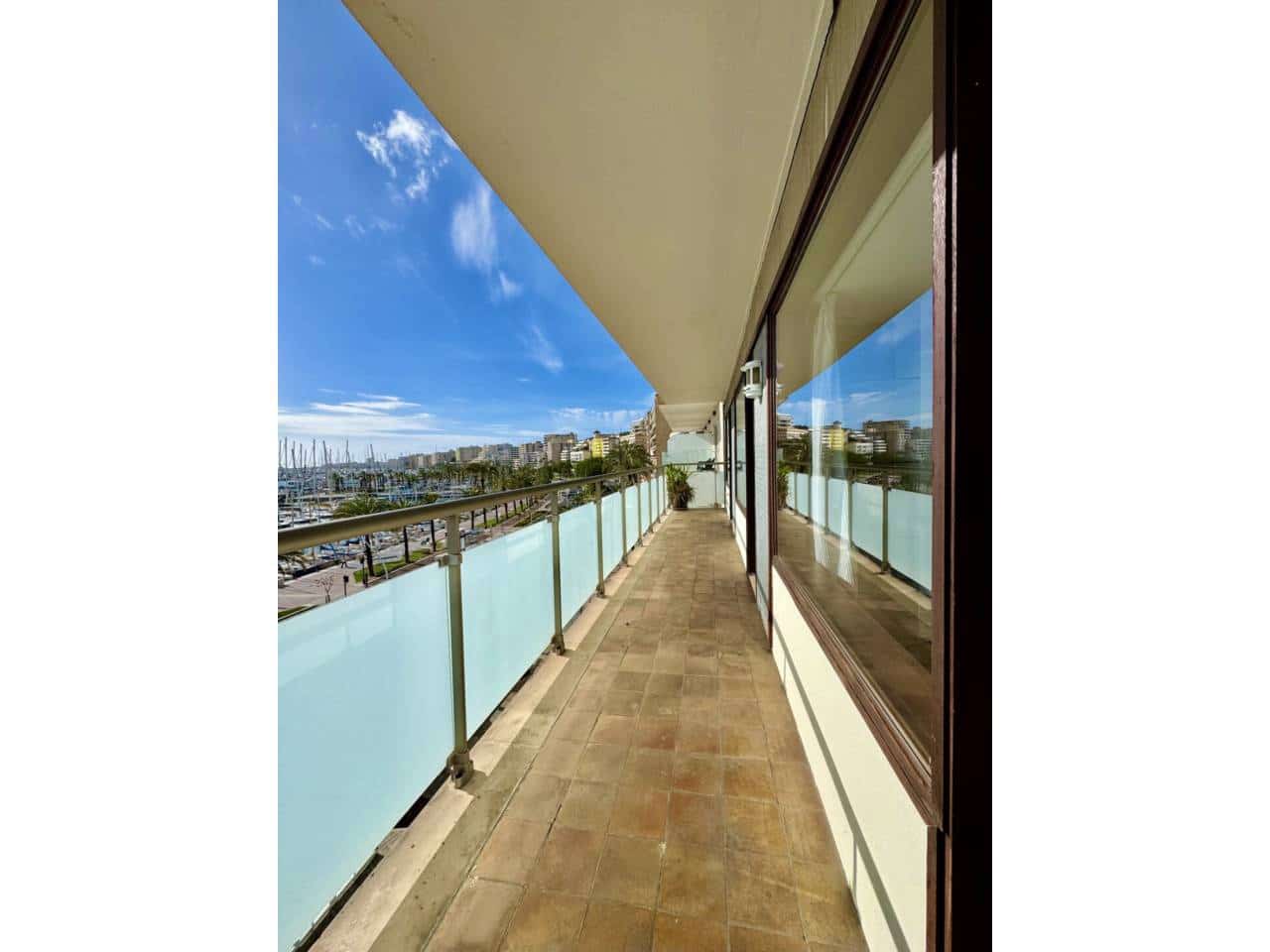 3 slaapkamer Penthouse te huur in Palma de Mallorca met garage - € 2.800 (Ref: 9607057)