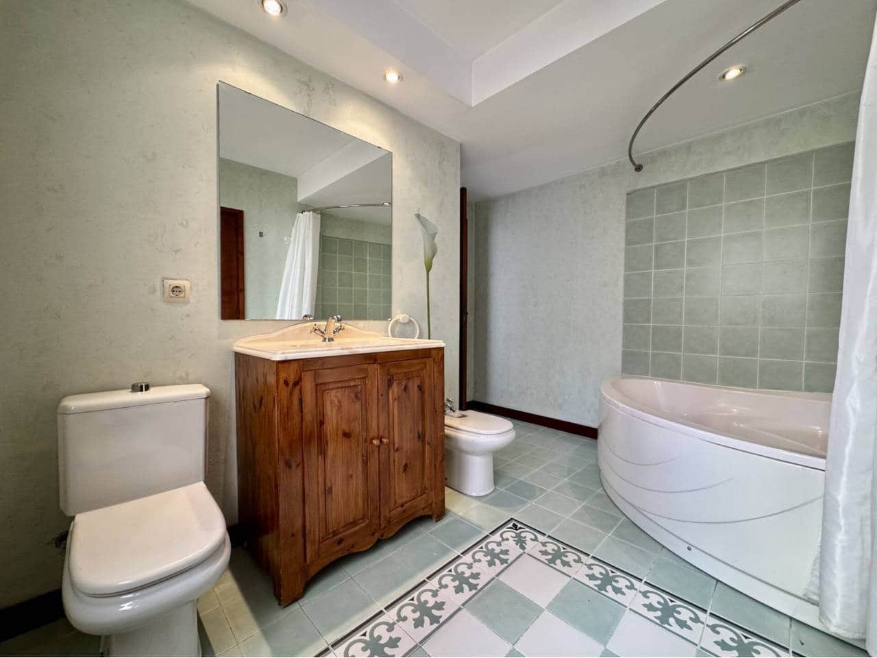 3 slaapkamer Penthouse te huur in Palma de Mallorca met garage - € 2.800 (Ref: 9607057)