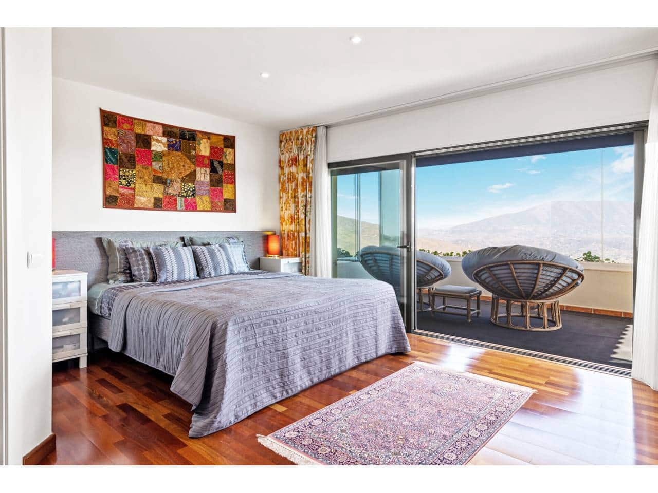 6 slaapkamer Villa te koop in Ojen met zwembad garage - € 2.100.000 (Ref: 9646770)