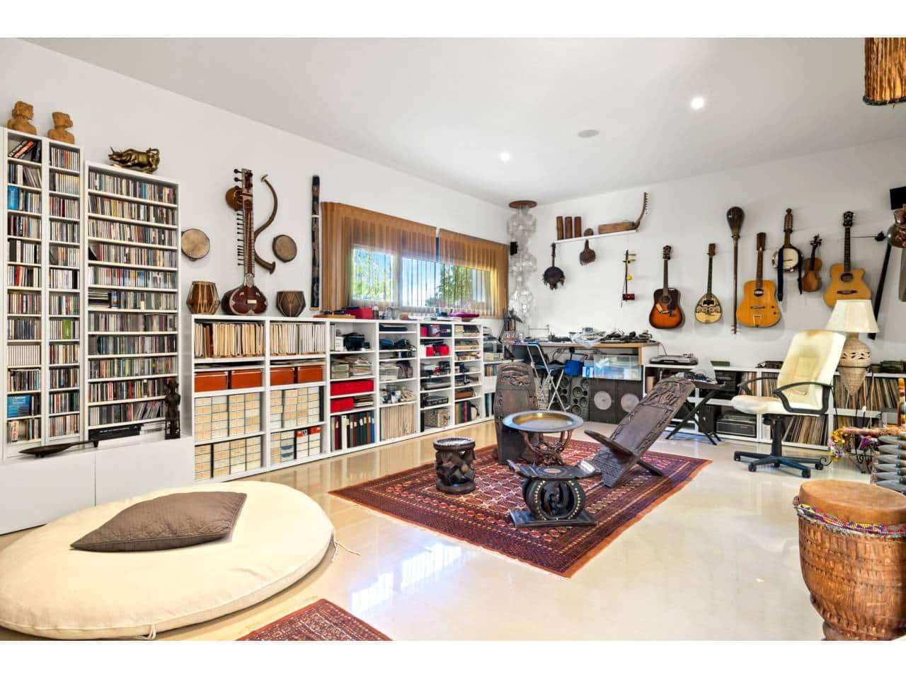 6 slaapkamer Villa te koop in Ojen met zwembad garage - € 2.100.000 (Ref: 9646770)