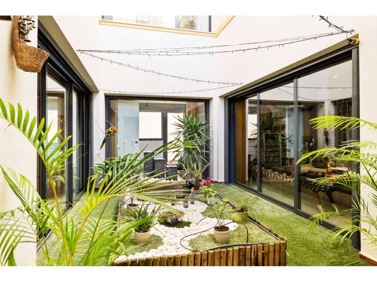 6 slaapkamer Villa te koop in Ojen met zwembad garage - € 2.100.000 (Ref: 9646770)