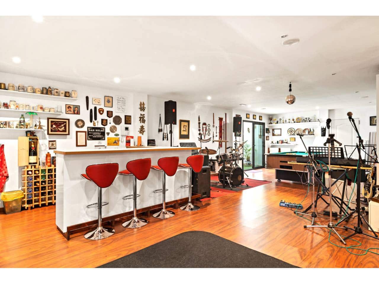 6 slaapkamer Villa te koop in Ojen met zwembad garage - € 2.100.000 (Ref: 9646770)