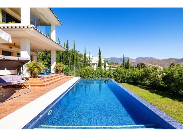 6 slaapkamer Villa te koop in Ojen met zwembad garage - € 2.100.000 (Ref: 9646770)