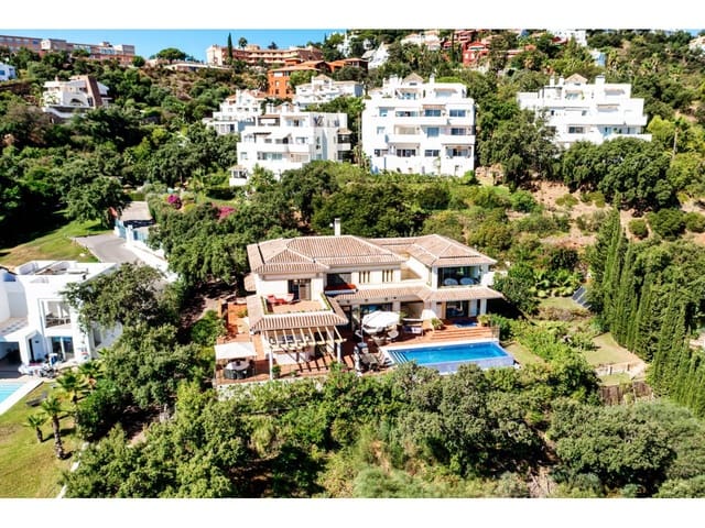 6 slaapkamer Villa te koop in Ojen met zwembad garage - € 2.100.000 (Ref: 9646770)