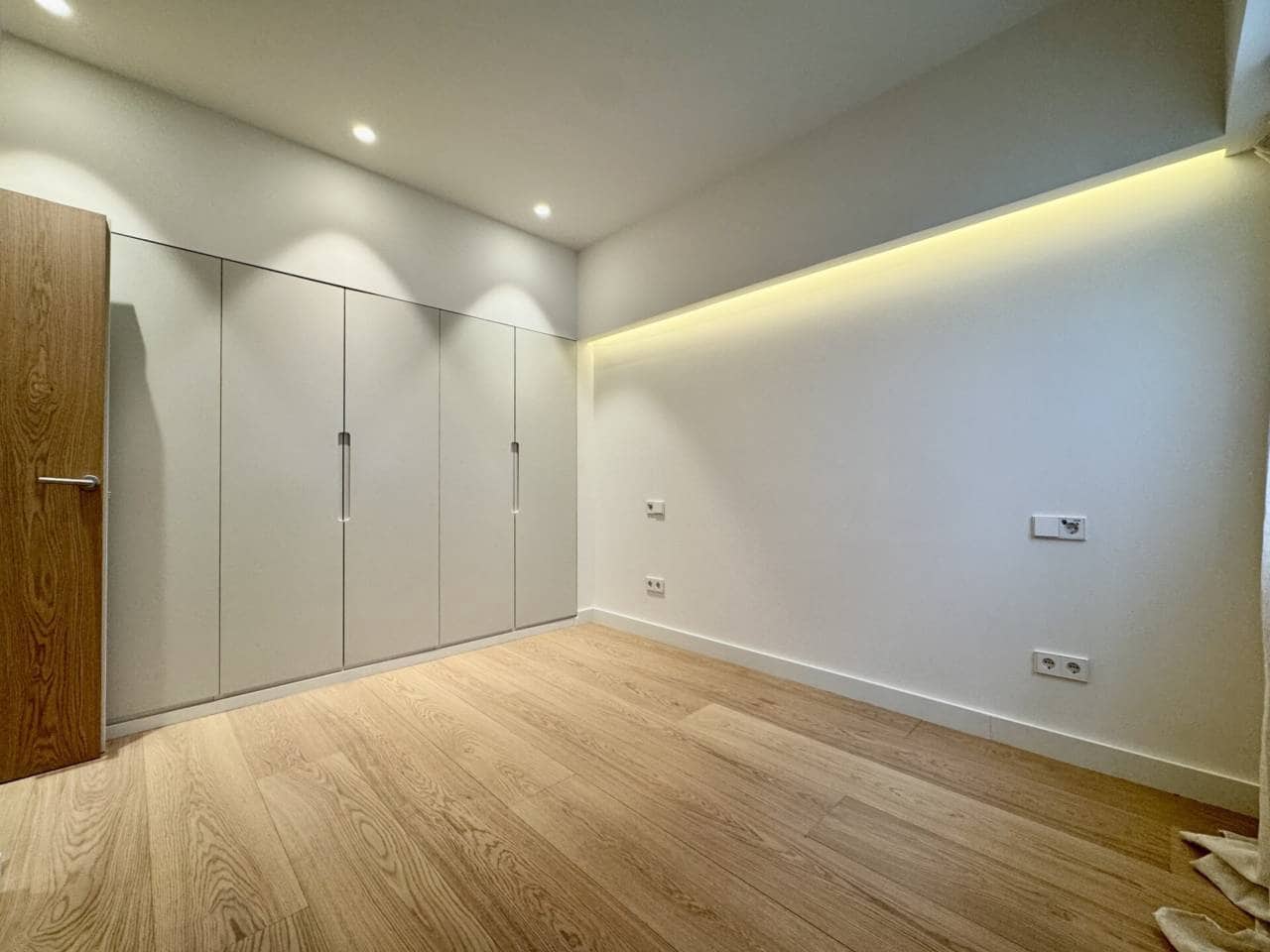 2 quarto Apartamento para arrendar em Palma de Mallorca - 2 600 € (Ref: 9689932)