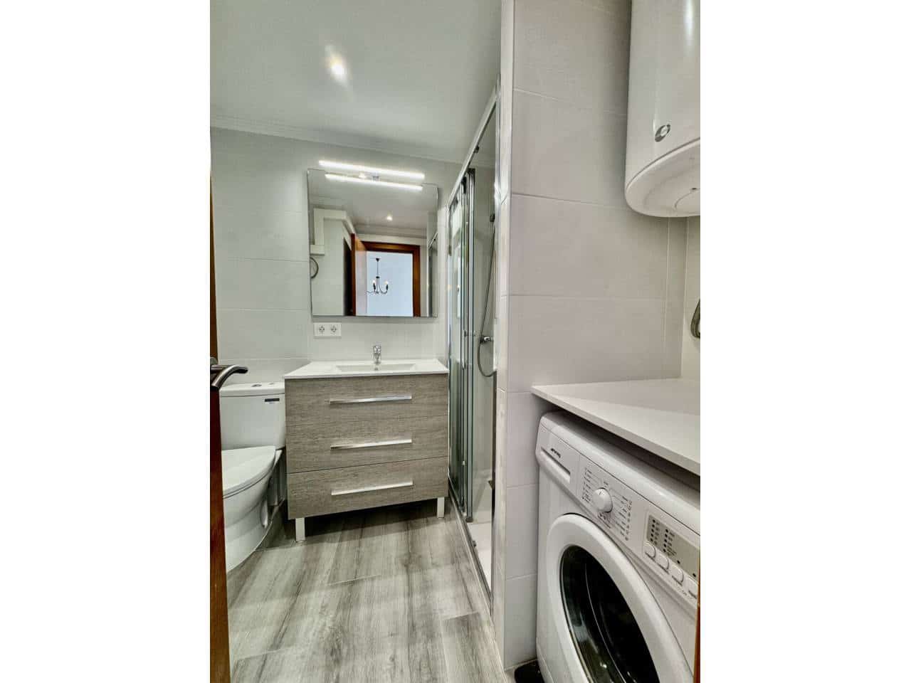 1 slaapkamer Penthouse te huur in Palma de Mallorca - € 1.300 (Ref: 9790040)