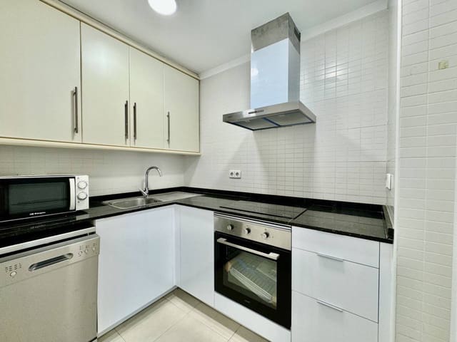 1 soveværelse Penthouse til leje i Son Armadans, Palma de Mallorca - € 1.300 (Ref: 9790040)