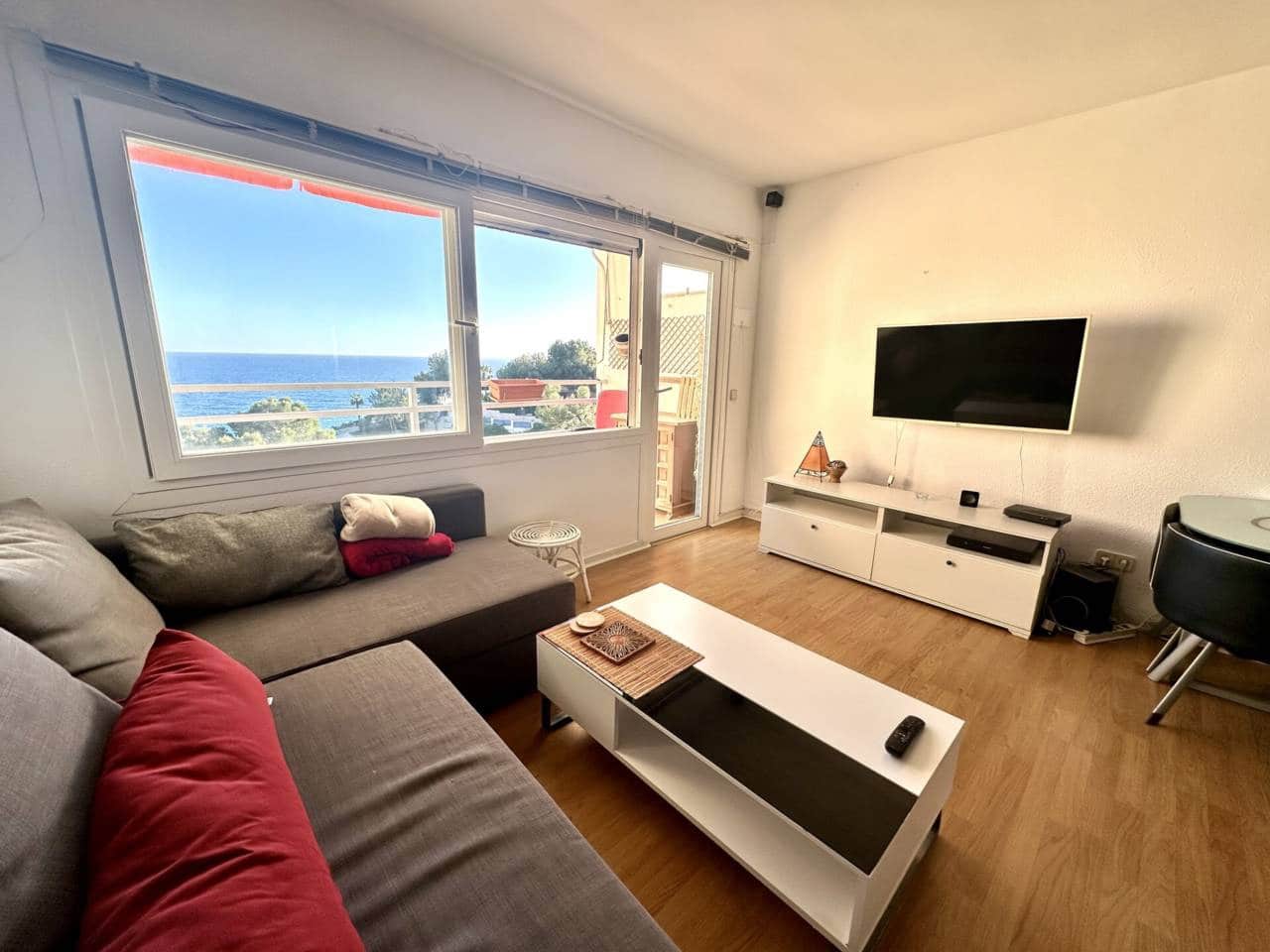 1 bedroom Flat for rent in Calvia with pool - € 1,200 (Ref: 9833147)