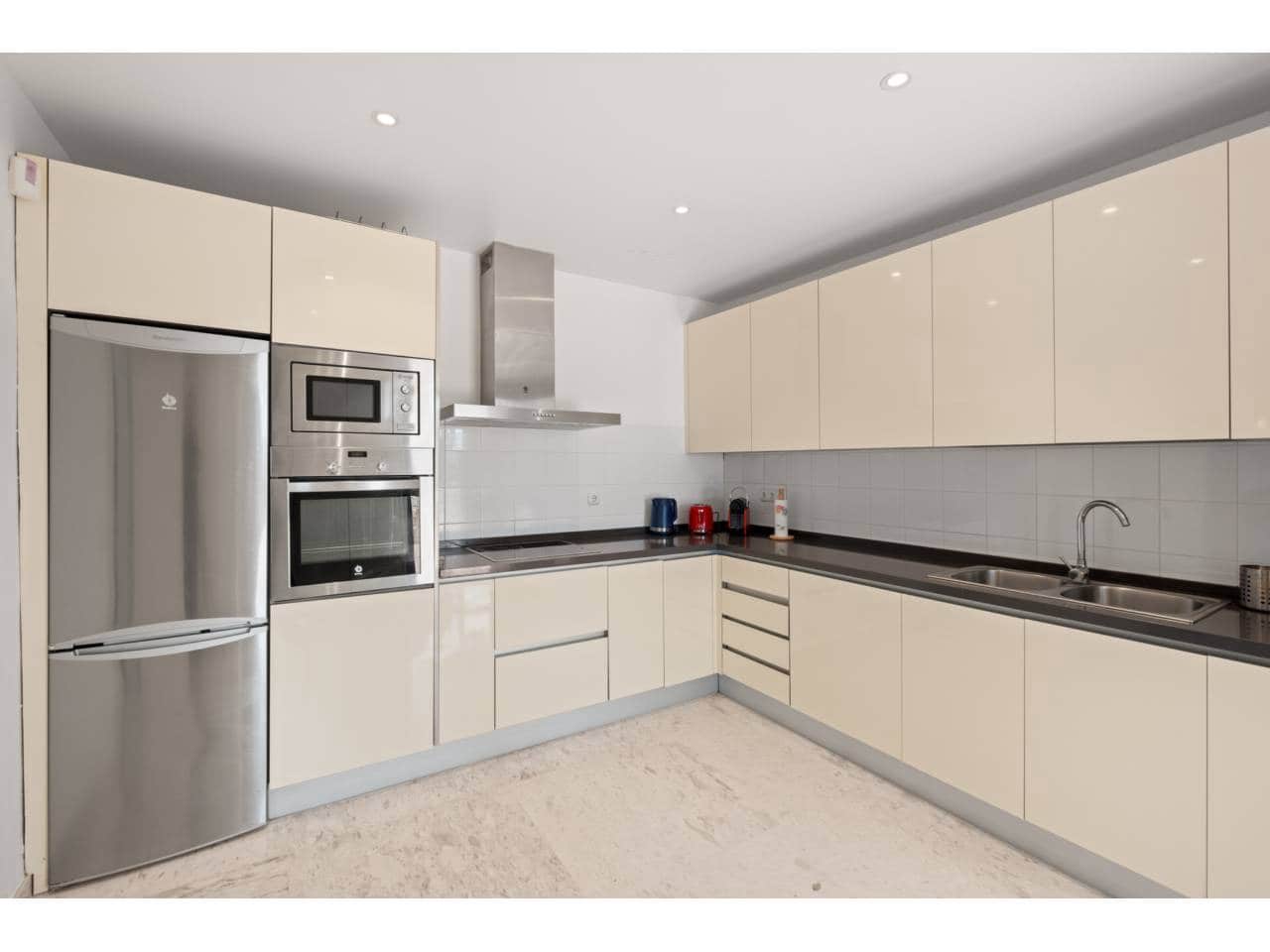2 soveværelse Loft til salg i Ojen med swimmingpool garage - € 520.000 (Ref: 9840021)