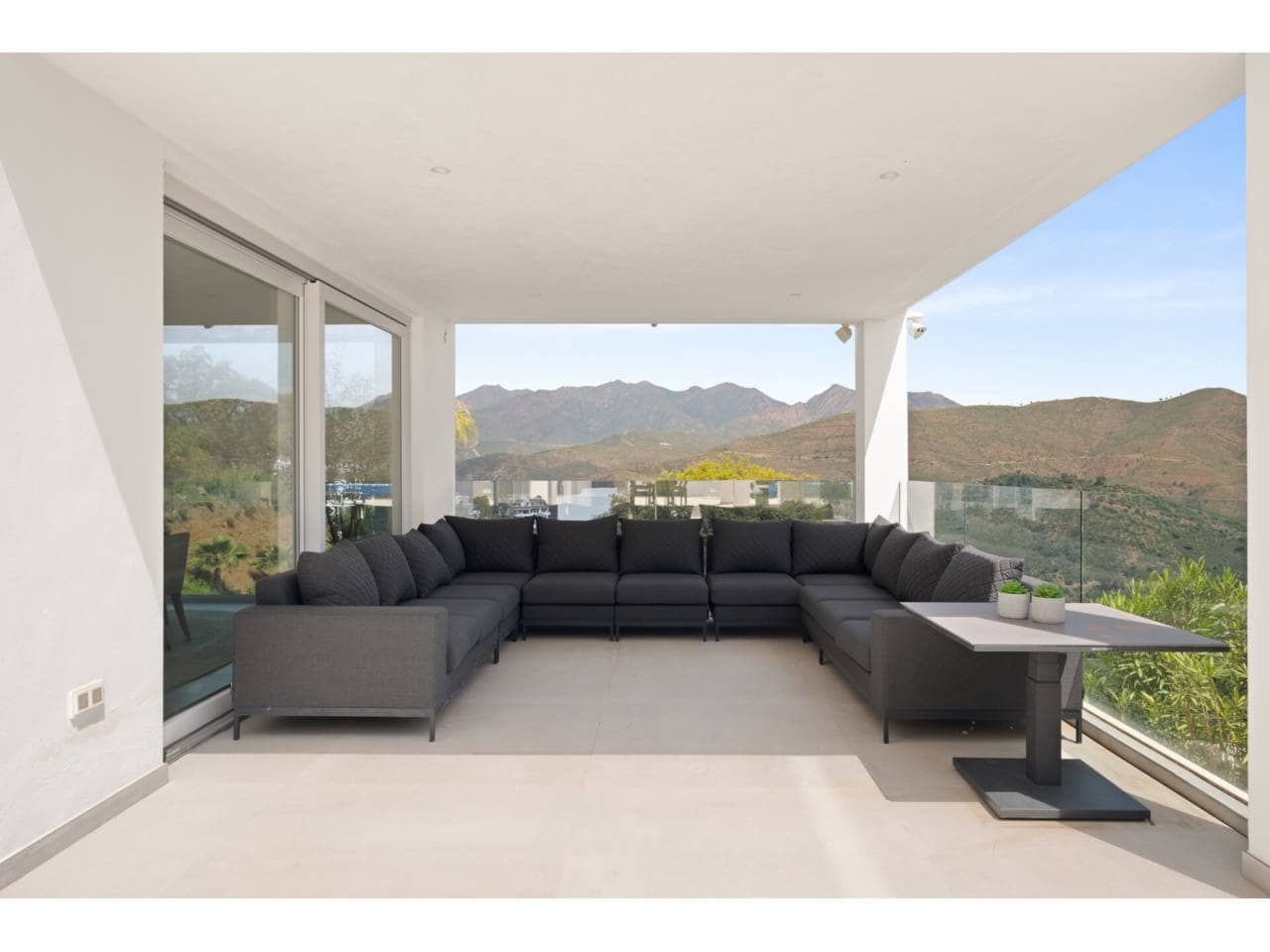 4 camera da letto Villa in vendita in Marbella con piscina garage - 3.600.000 € (Rif: 9840022)